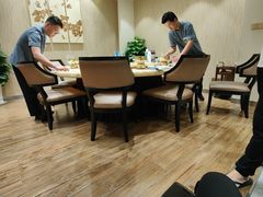 -海鲨湾海鲜会馆(百家湖1912店)