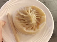蟹黄灌汤包-南翔馒头店(豫园店)