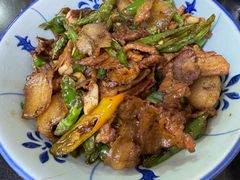 辣椒炒肉-银满斗(步行街总店)