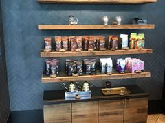 零售区-星巴克(七宝领展广场1F店)