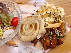 欢乐小吃拼盘-秘密旅行Bonjour(黑金冠 江南西店)