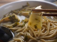 -小河无名面馆
