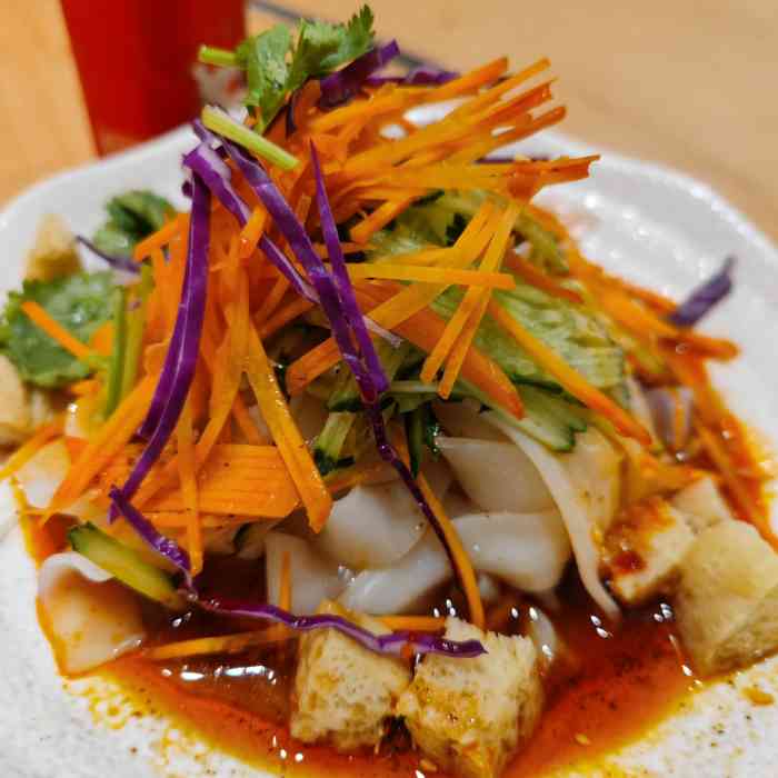 剪花娘子(龙岗万科餐厅店)-"「老潼关肉夹馍」好好吃!外皮酥脆 里面.