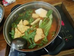 -苗伯妈酸汤火锅