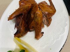 尚品嫩汁乳鸽-尚一汤·粤菜海鲜(环球港店)