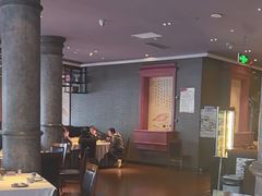 -八府香鸭·啫啫煲(华山路店)