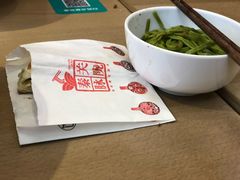 -关陇秦脉凉皮·油泼面(工农路圆融广场店)