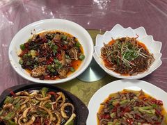 -洪霞餐馆