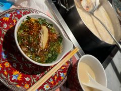 -尚尚仙·酸汤猪手·猪肚鸡火锅(华联万柳购物中心店)