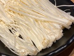 -尚品小土屋涮毛肚(李沧万达店)