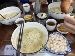 -百年老字号·观振兴蟹黄面·三虾面·苏式面(观前街富仁坊巷店)