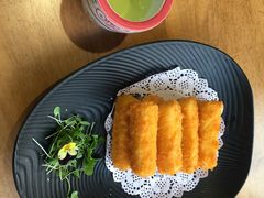 -小放牛炒菜馆(军校店)