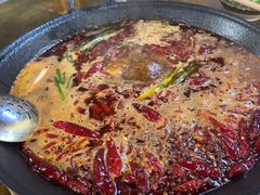 -黄潇洒老火锅(九眼桥宏济巷店)