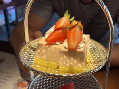 -卡普里披萨·牛扒·下午茶