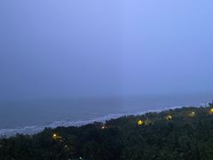 -三亚湾海居铂尔曼度假酒店