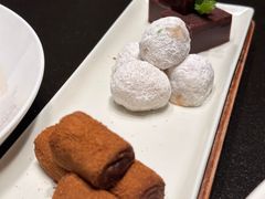 -四季民福烤鸭店(外滩外白渡桥店)