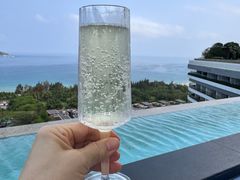 -瑰丽酒店·海吧·天际下午茶·现场DJ·天台酒吧