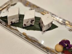 -伯衡55·吉品轩(乌鲁木齐南路店)