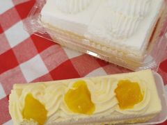 -红宝石·鲜奶小方·海派西点房(南丹店)
