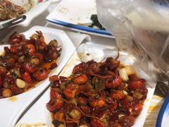 -霄汉牛三鲜湖北砂锅菜(万松园2店)