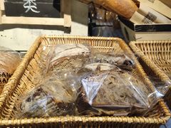 -羽深肉铺 Steak & Wine