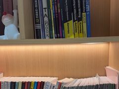 -ME Marvel English 麦迩威英语(万象城校区)