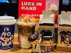 -泡泡玛特POPMART(国金街店)