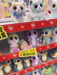 -卡通派潮品玩具折扣仓(青岛新城吾悦广场店)