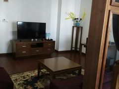 -白玉兰酒店(上海田子坊马当路地铁站店)