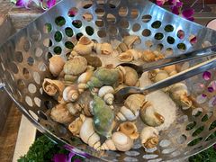-宝利来国际大酒店-凤凰阁旋转餐厅
