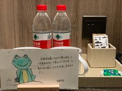 -榆林榆阳西路火车站亚朵酒店