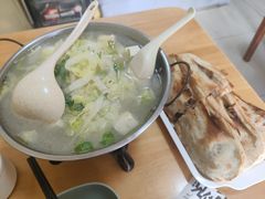 -宝光熏肉鞋底火烧(新街口店)