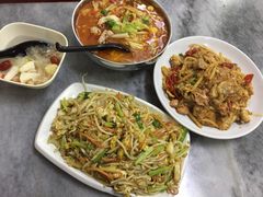 -红鼻子桂林米粉(金唐新光界店)