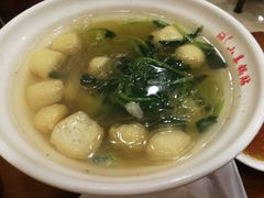 牛肉粉丝汤-小姜锅贴(凤凰街店)
