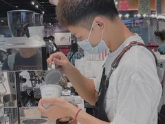 -Manner Coffee(芮欧百货店)