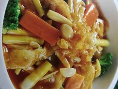 -鹿鸣酒家(越秀店)
