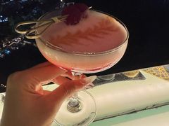 -OZONE 顶楼酒吧(香港丽思卡尔顿酒店)
