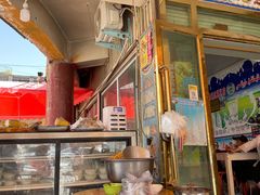 -古老冰山特色冰淇淋店(艾提尕尔店)