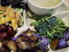 -素满香·全民食养自助(长宁龙之梦店)