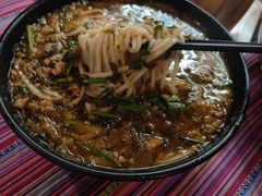 酸汤米线-香巴拉云南餐厅(华莱坞店)