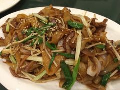 -广东仔港式茶餐厅(银泰店)