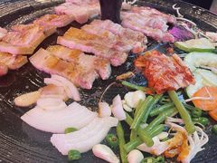 -豚豚家돈돈가韩国锅盖烤肉(新北万达店)