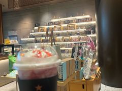 -星巴克臻选(济南恒隆店)