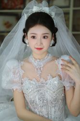-艺憬婚纱礼服·造型(二七万达店)