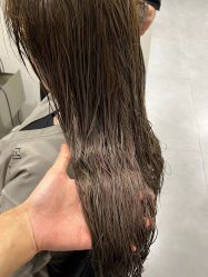 -HAIR HERE造型