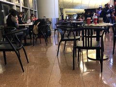 大堂-星巴克(香港国际机场44号闸店)