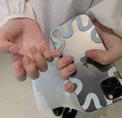 -瑞丽美甲
