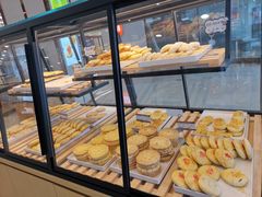 面包甜点陈列柜-长发西饼(临顿路店)