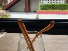 -必胜客(上海华谊新所店)