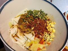 油泼香椿拌面-弓家大队老碗面(高新咖啡街区店)